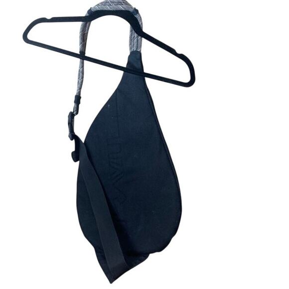 KAVU‎ Bag Black & Grey Swing Bag - Picture 2 of 9